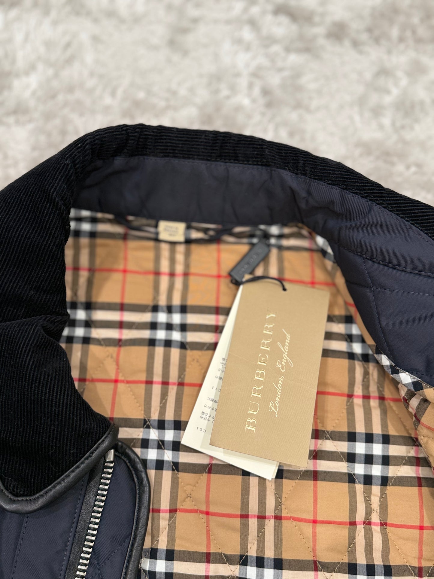 BURBERRY QUILTED REGAN JACKET