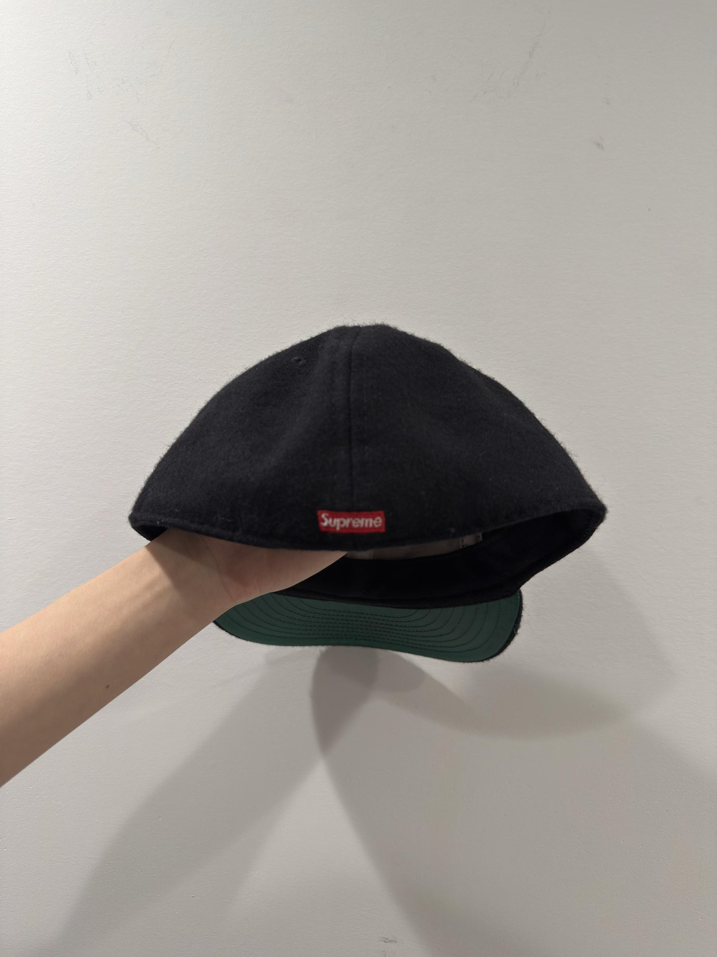SUPREME S LOGO CAP