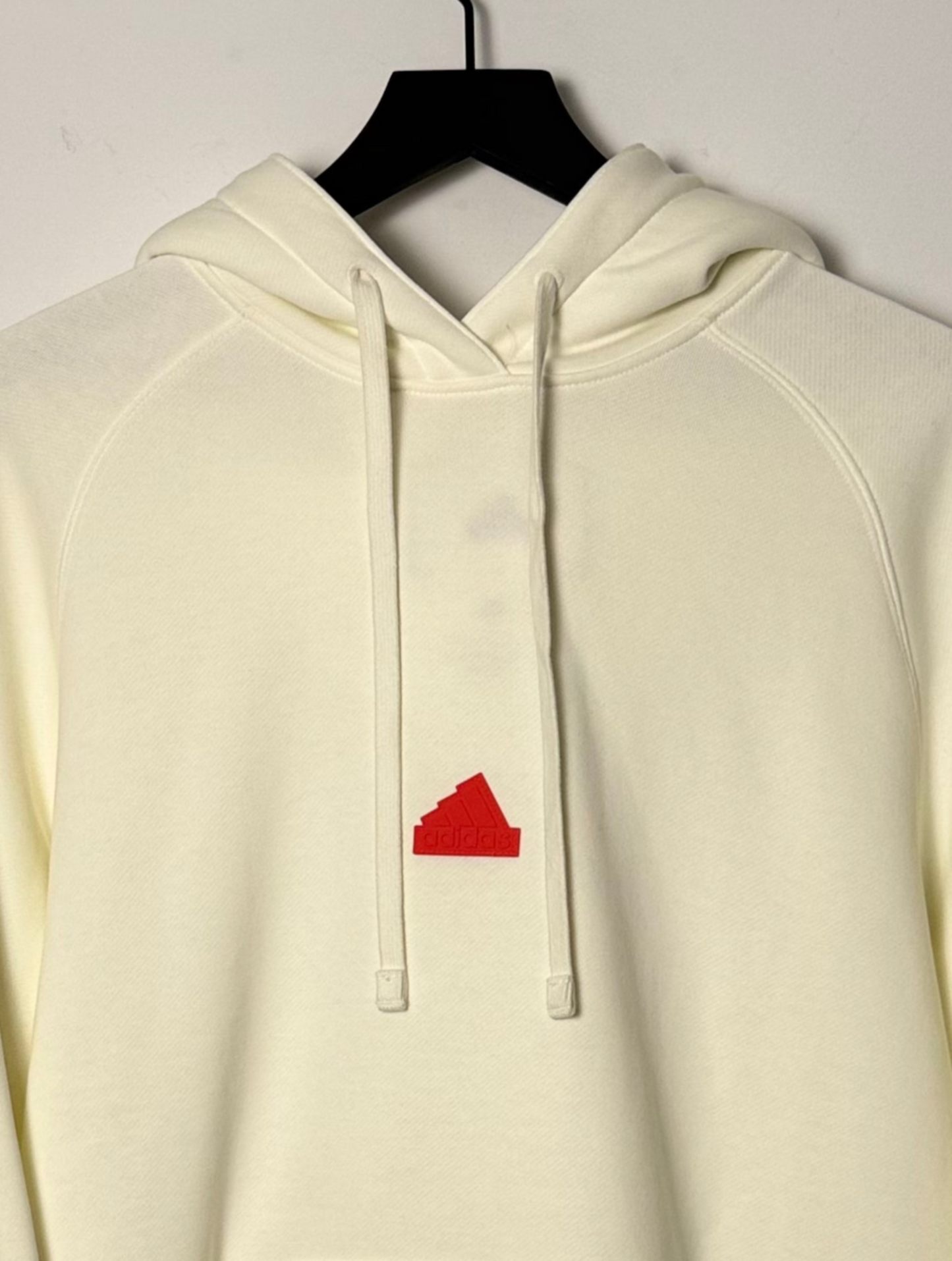 CENTER LOGO HOODIE